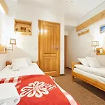 בית הארחה Tatra House 3*