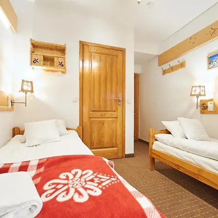Pensionat Tatra House *