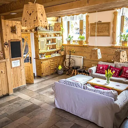 Tatra House Pensionat *