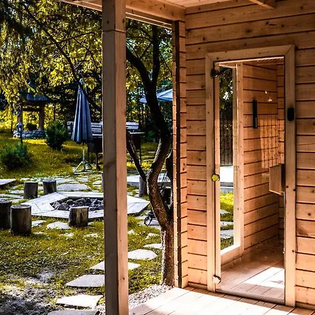 Tatra House 3*